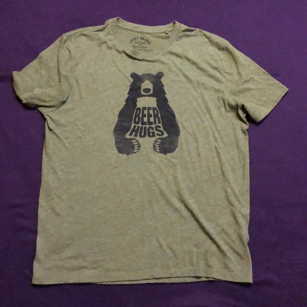 Lucky brand men’s T-shirt Large